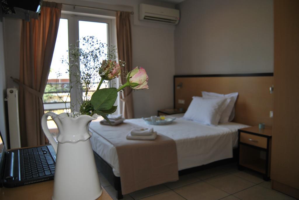 Theofilos City Hotel Chania  Rum bild