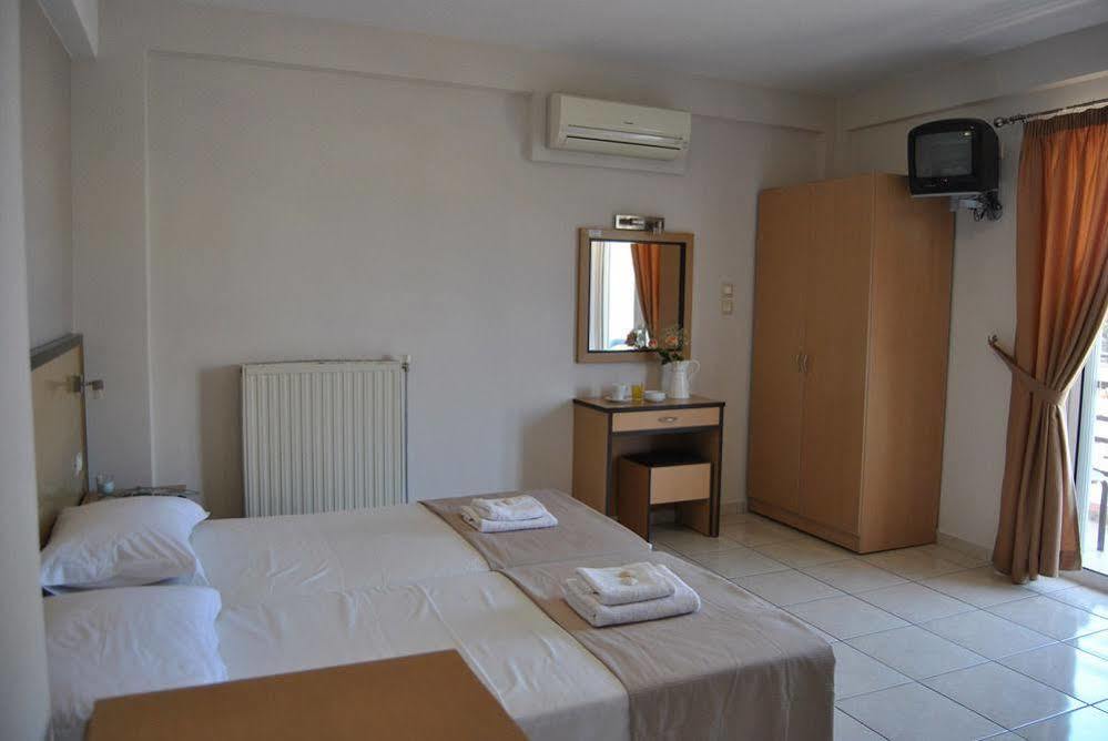 Theofilos City Hotel Chania  Exteriör bild